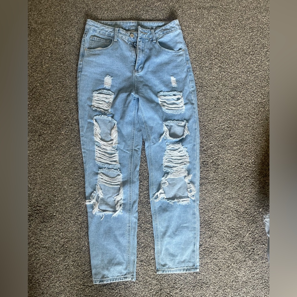 SHEIN straight leg ripped/distressed jeans medium